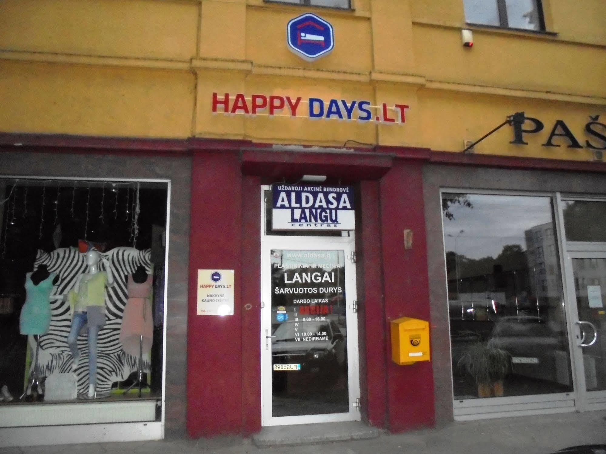 Happy Inn Kaunas Eksteriør billede